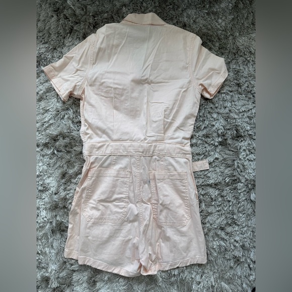 Levi's NEW Soft Surplus Coverall Romper In Light Pink Peach Size Small - Picture 9 of 10